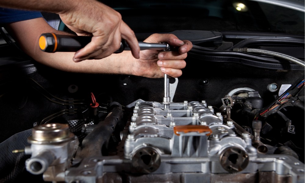 Warning Signs Your Transmission Needs Service — Before It Becomes a Major Repair